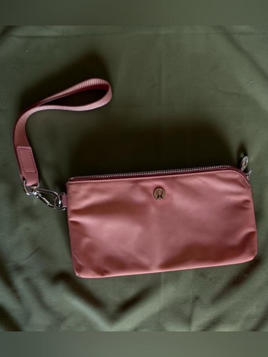 lululemon athletica Handbags - lululemon athletica Pink Wristlet Clutch with Detachable Strap